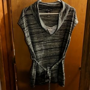 Short sleeved laced accent shirt